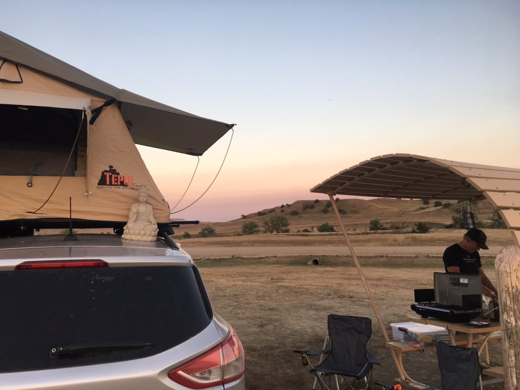 W_BadlandsCampBuddha